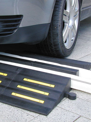 Wöffler Verkehrstechnik - PVC Schlauchbrücke