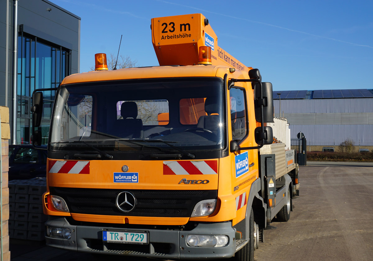 Wöffler Verkehrstechnik - Steigervermietung Galerie 1